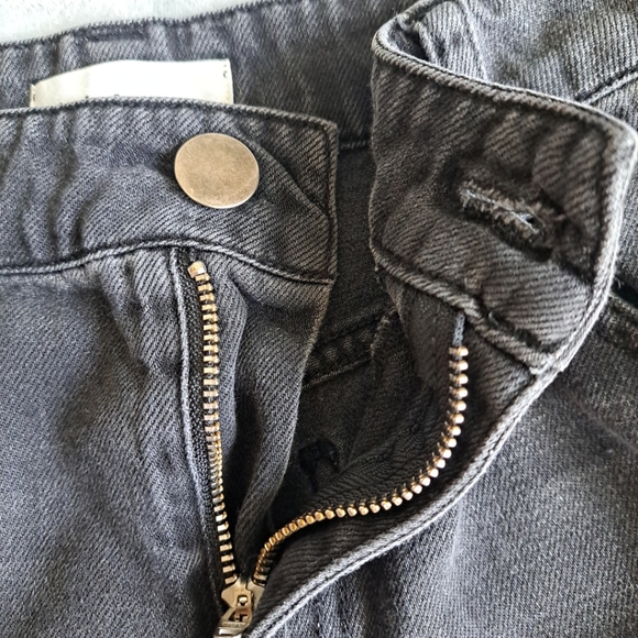 Cloth & Stone Size 25 Distressed Straight Leg Jeans Raw Hem Legacy Wash Black - Picture 13 of 15